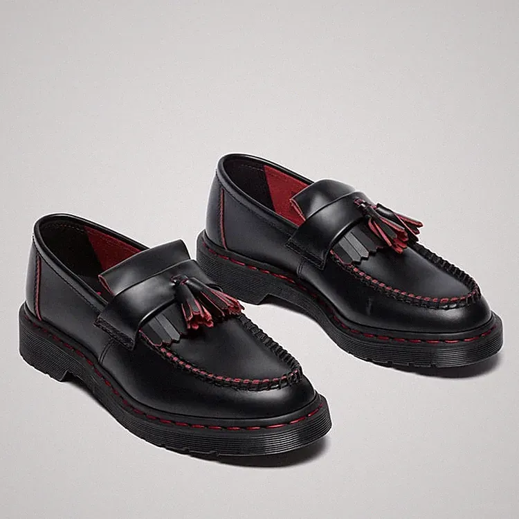 Dr. Martens Japan Exclusive ADRIAN Red Stitch Tassel Loafers 42916001 BLACK+RED