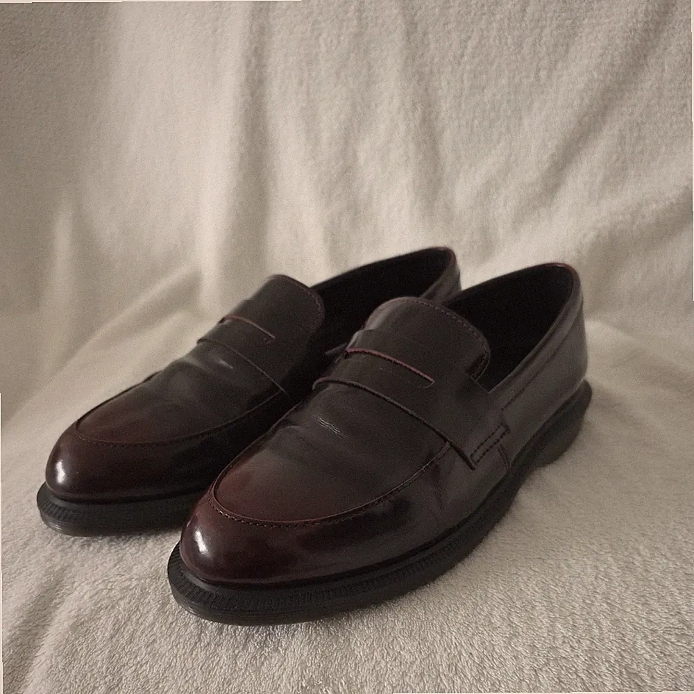 Dr. Martens Loafers Größe: 41 Burgund Damen. Guter Zustand - einmal getragen !