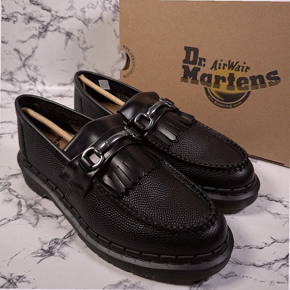 Dr. Martens schwarze Adrian Trense Kiltie Halbschuhe Atlas Pebble Größe UK8 EU42 neu mit Karton
