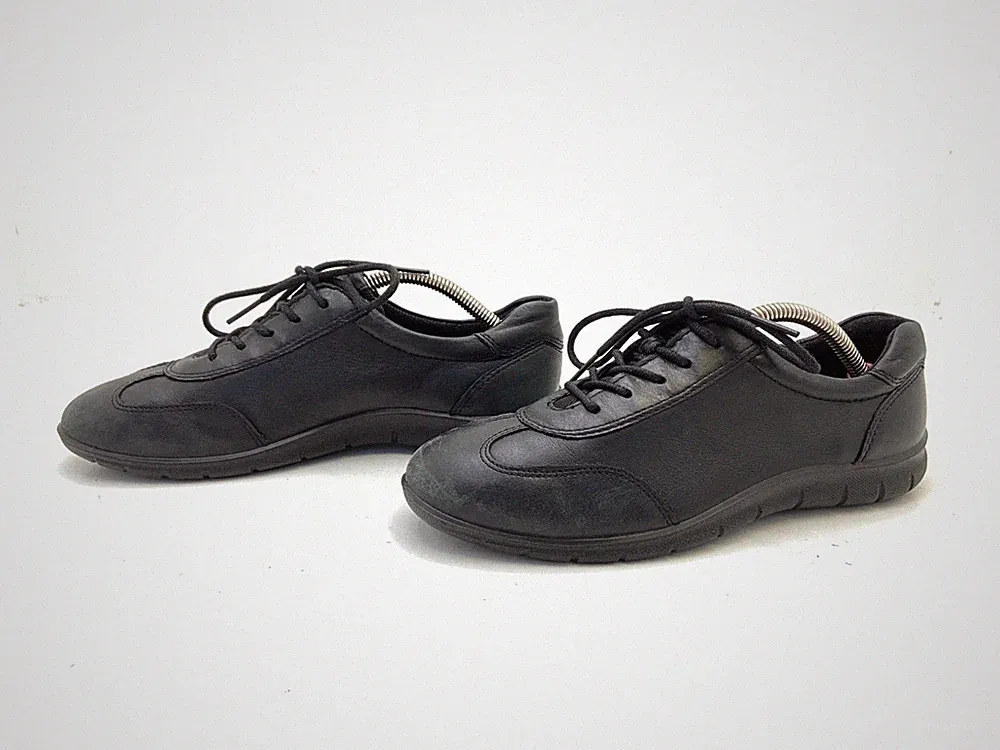 Ecco Damen Halbschuh Schnürer Loafers Comfort Schwarz Gr. 37 (UK 4)