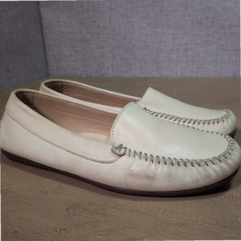 ECCO Damen weiße Leder Mokassins Fahr Halbschuhe extra weit Gr. 38 / 5-5,5