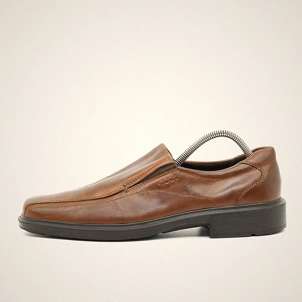 Ecco Herren Elegant EU 44 Slip-On Braun Leder Bequem Business Loafers