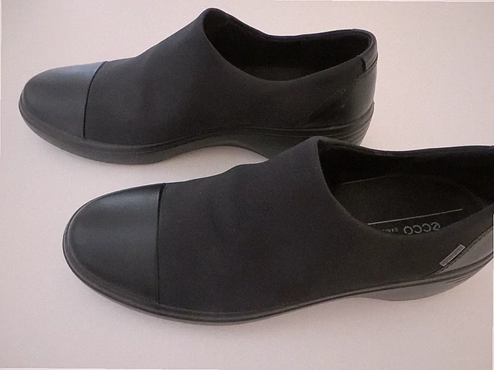 ECCO Loafer Goretex Leder schwarz Gr. 42 (41) Damenschuhe - Slipper - sehr gut!