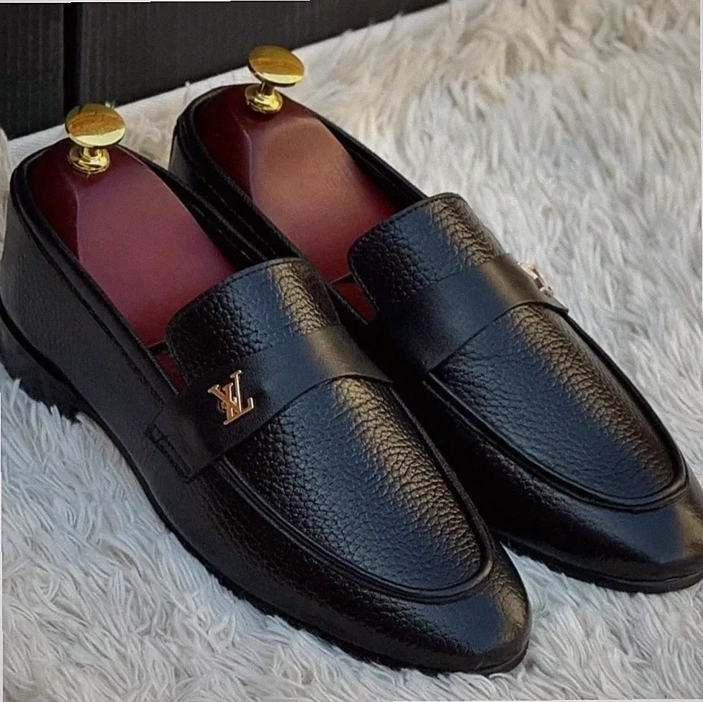 Echtleder handgefertigt rein schwarz Slipper Halbschuhe formell elegant Herrenschuhe
