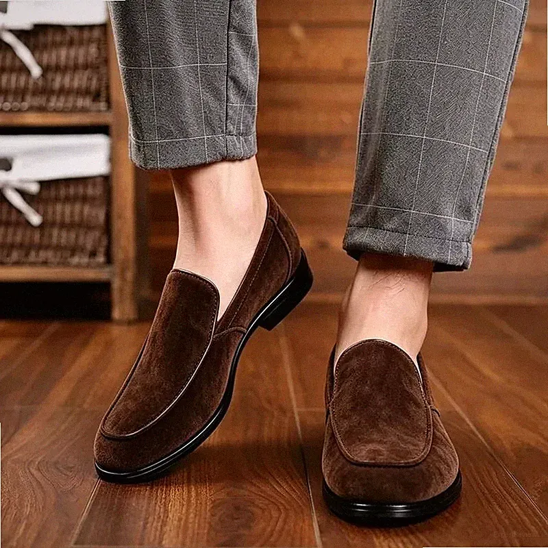 Elegante braune Herren Halbschuhe aus Wildleder Slipper Zeremonie und Büro - B