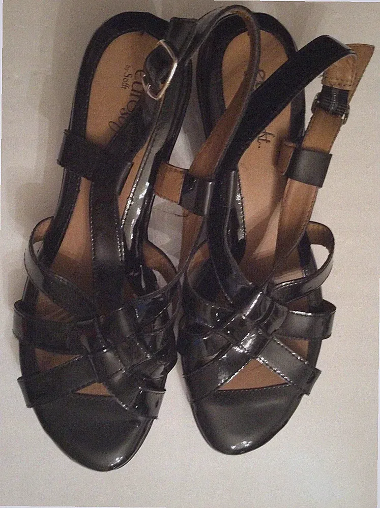 Euro Soft Women's Black Sandals by Soft Leather Upper Size 9