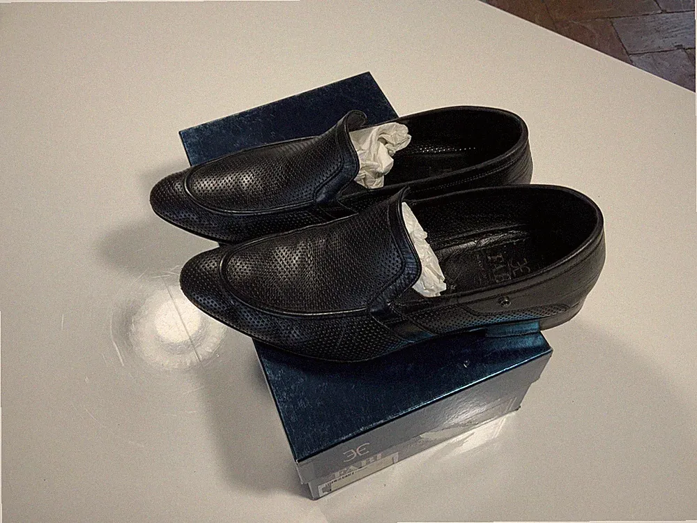 Fabi Halbschuhe perforiert Gr. 43,5