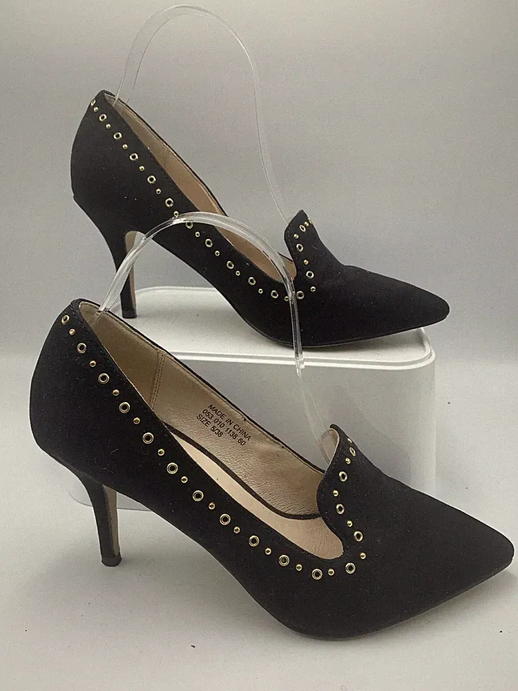 Faith schwarze Stiletto-Heels im Loafer-Stil. Gold Ohrstecker. Spitz zulaufend. Sehr guter Zustand. Größe 5