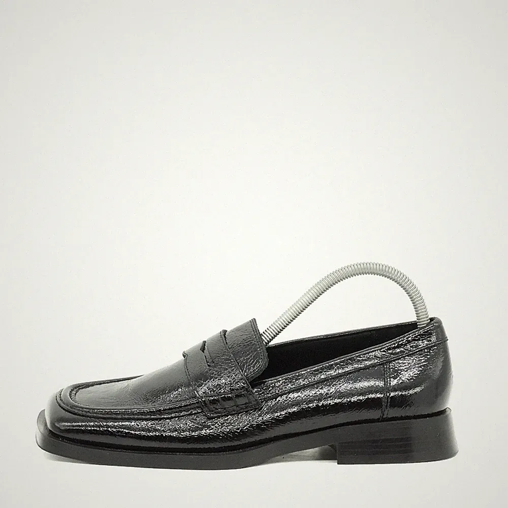 GANNI Damen Penny Loafer Schwarz Lackleder Low-Top Obermaterial Loafers EU 38