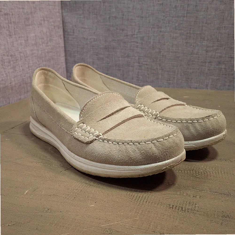 Geox Avery Damen Beige Wildleder Halbschuhe Penny Mokassins EU 40 UK 6,5