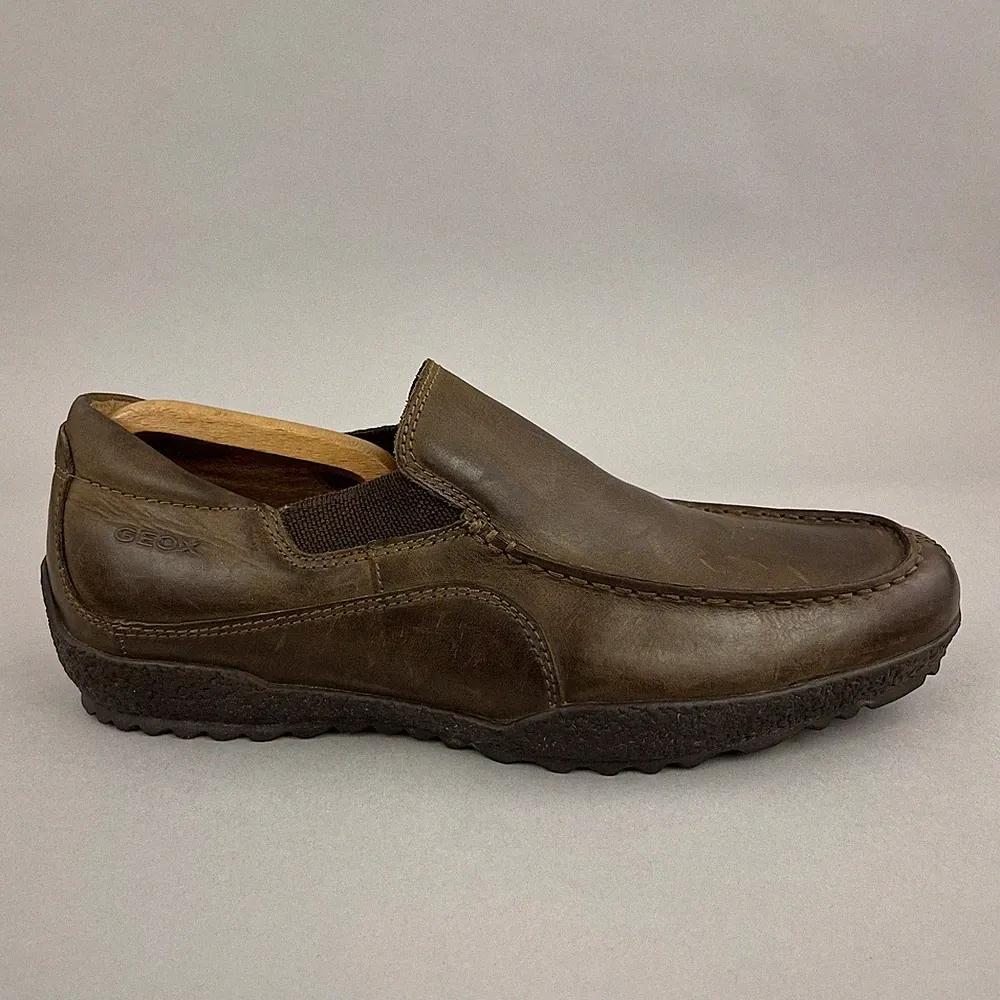 Geox Braun Leder Used Slipper Mokassins Halbschuhe Freizeitschuhe EU43 UK9