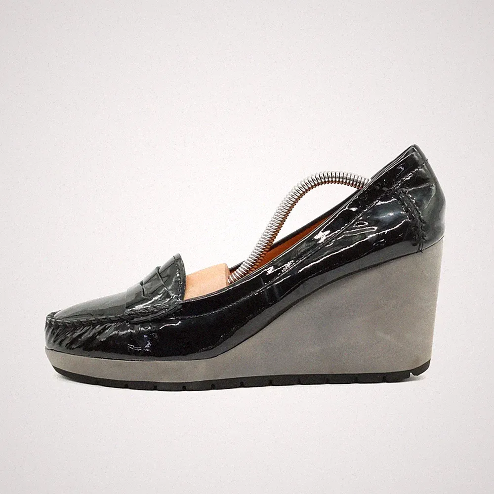 Geox Damen D22P9S Pumps Schwarz Lackleder Atmungsaktiv Keilabsatz EU 40