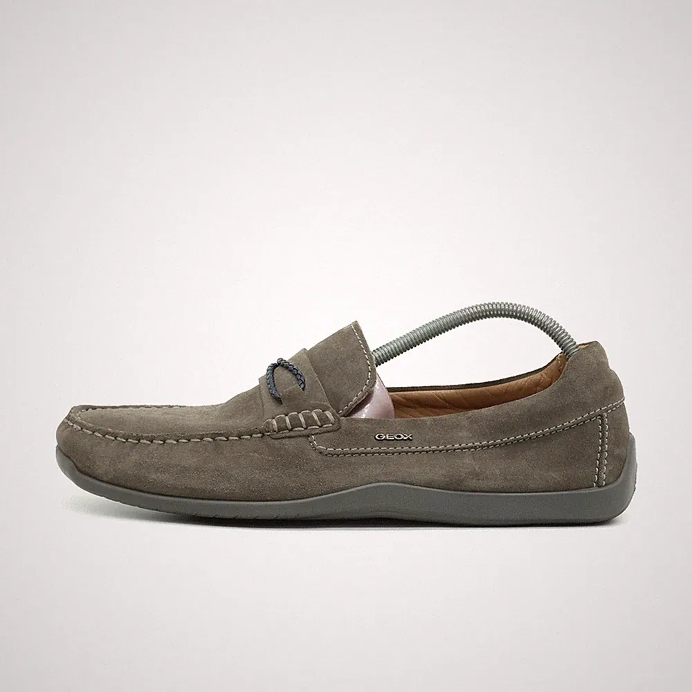 Geox Damen Mokassin-Loafer Slipper Taupe Wildleder Atemaktiv Loafer EU 40