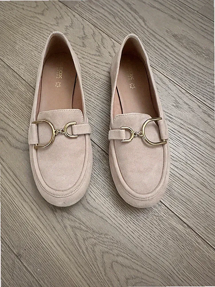 GEOX Loafer Damen Größe 38 Beige/ Nude Wildleder Top Zustand