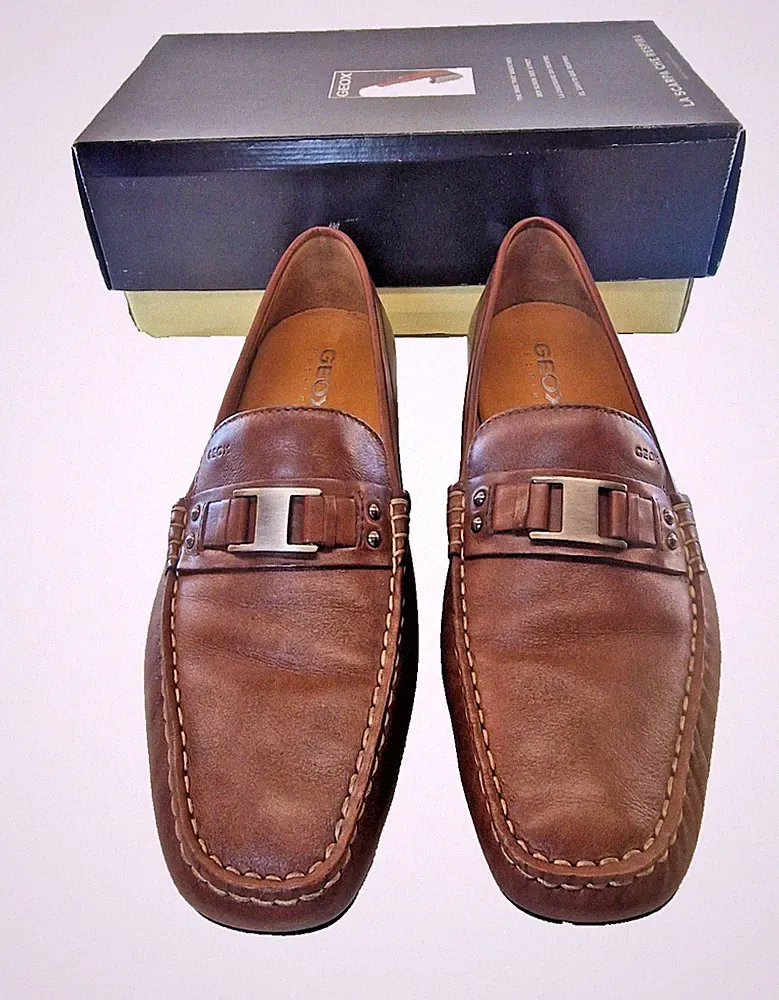 Geox Mokassin Slipper Loafer braun Gr. 41 Leder Damenschuhe mit Karton sehr gut