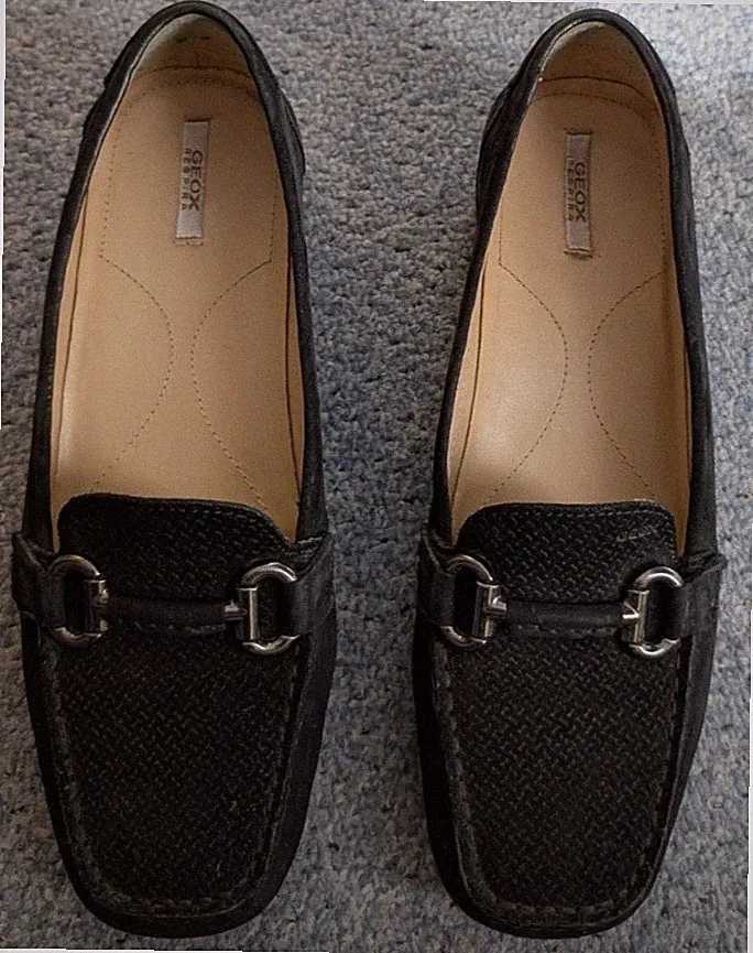 Geox Respira | Damen Loafer | Schwarz | Mokassin Bit-Detail | Leder Slipper
