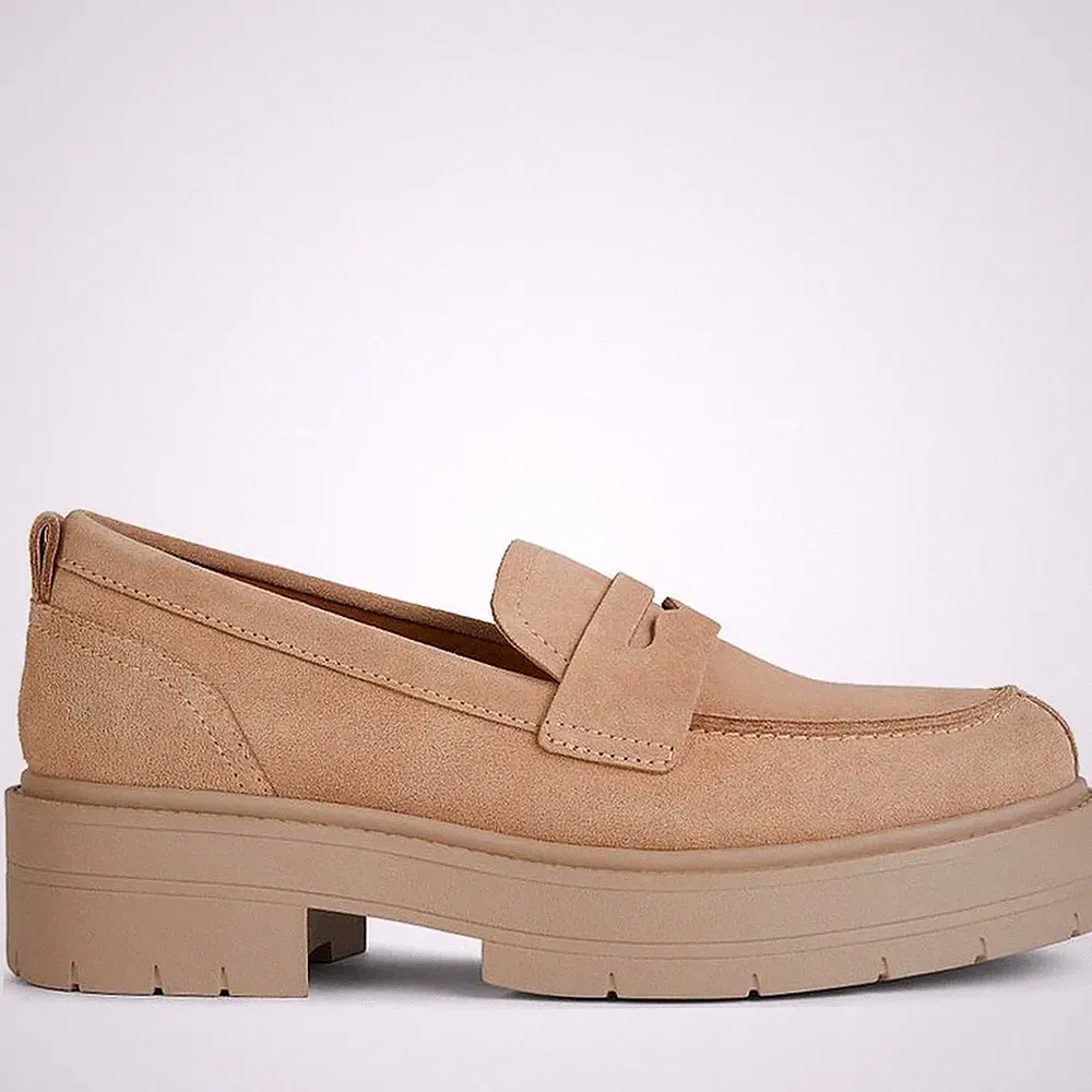 Geox Spherica EC7 Damen Beige Leder Loafer Freizeit D36VDI00022C8191