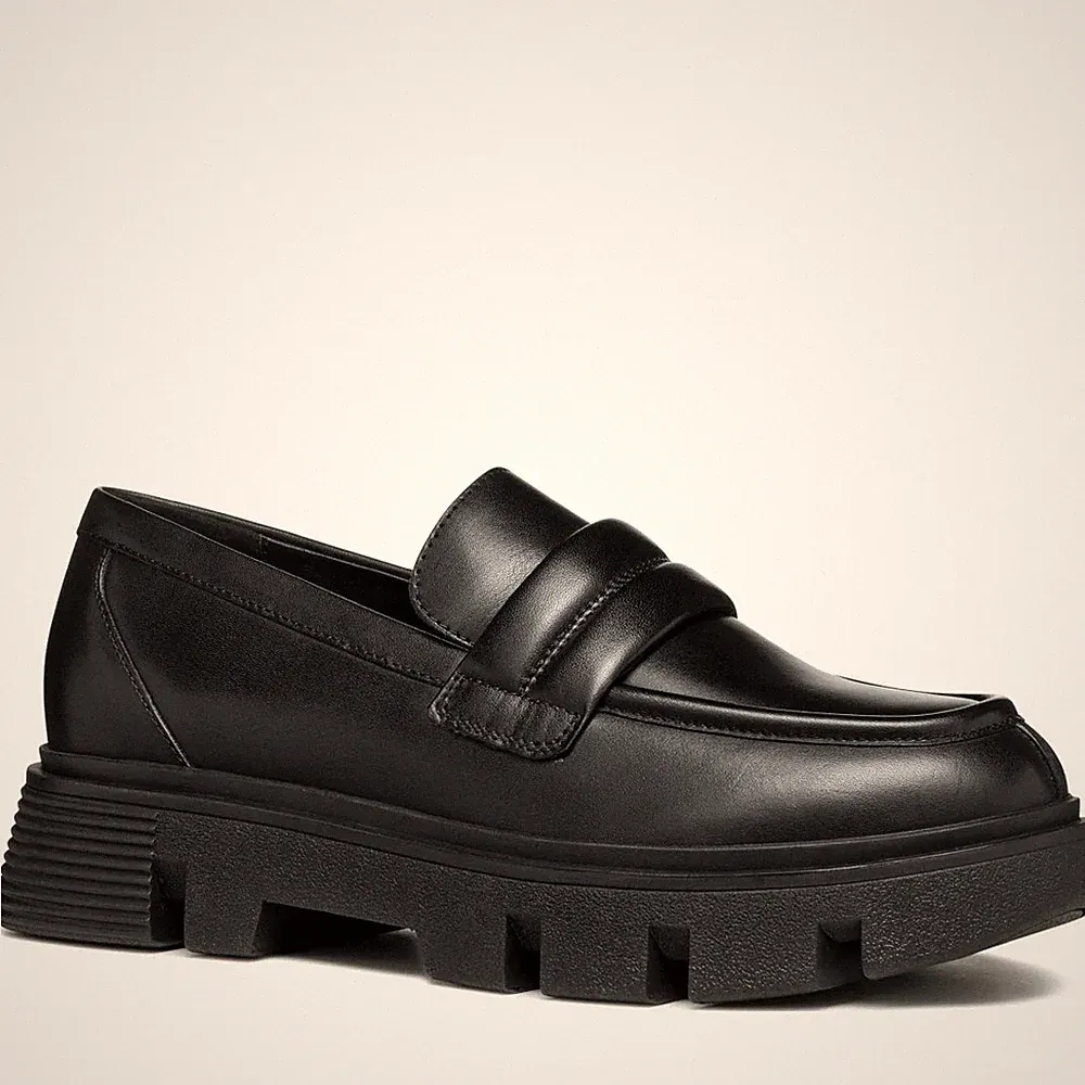 Geox Vilde Damen Schwarze Leder Loafer Freizeit D46UAC00043C9999