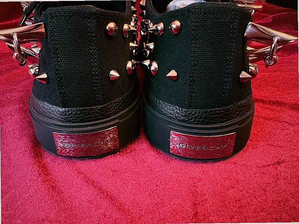 GIVENCHY PARIS LOAFER CITY LOW SNEAKER GR:41 STUDDED BLACK&SILVER NP 895€ LUXUS