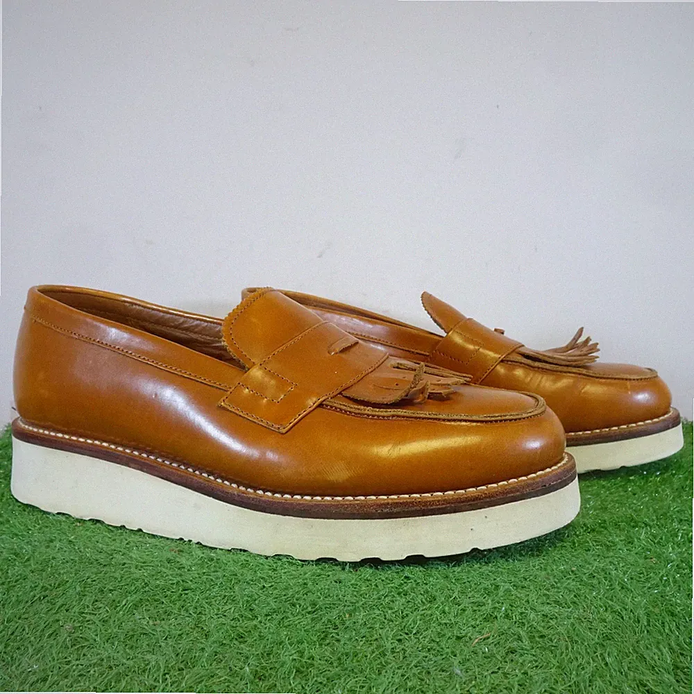 Grenson Loafer Größe 7 Damen braun Leder Clara V Plateau Quaste bequeme Schuhe