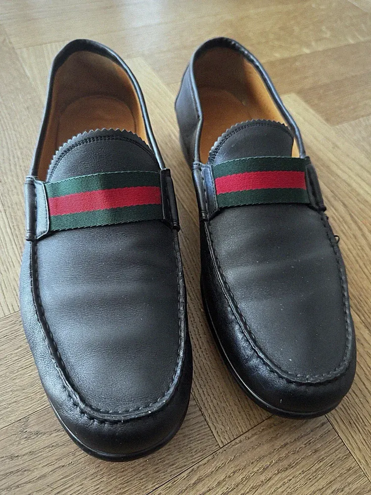 Gucci Loafer Größe 12,5. Web Rot Grün