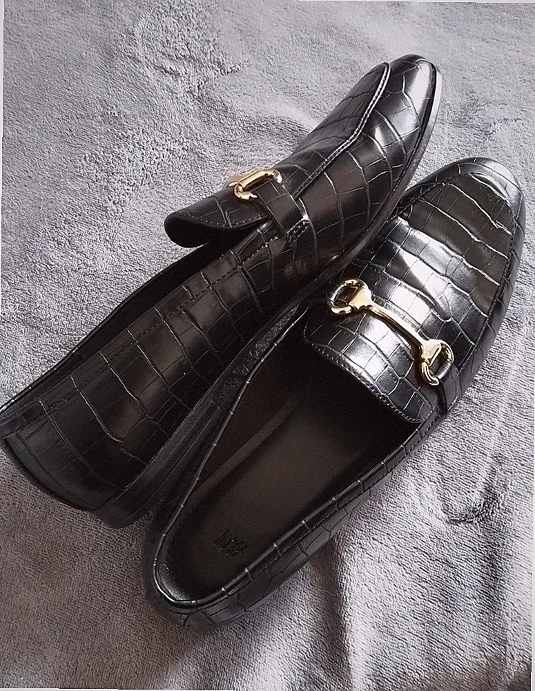 H&M Loafer mit Krokoprägung Größe 39 Schwarz Damen Schuhe Slipper Halbschuhe