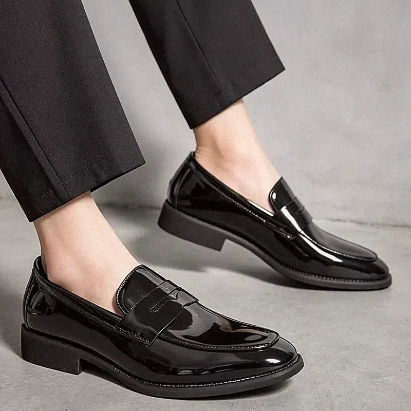 H4M8Q Herren Mokassins Schwarz Elegant Glänzend Penny Loafer Business