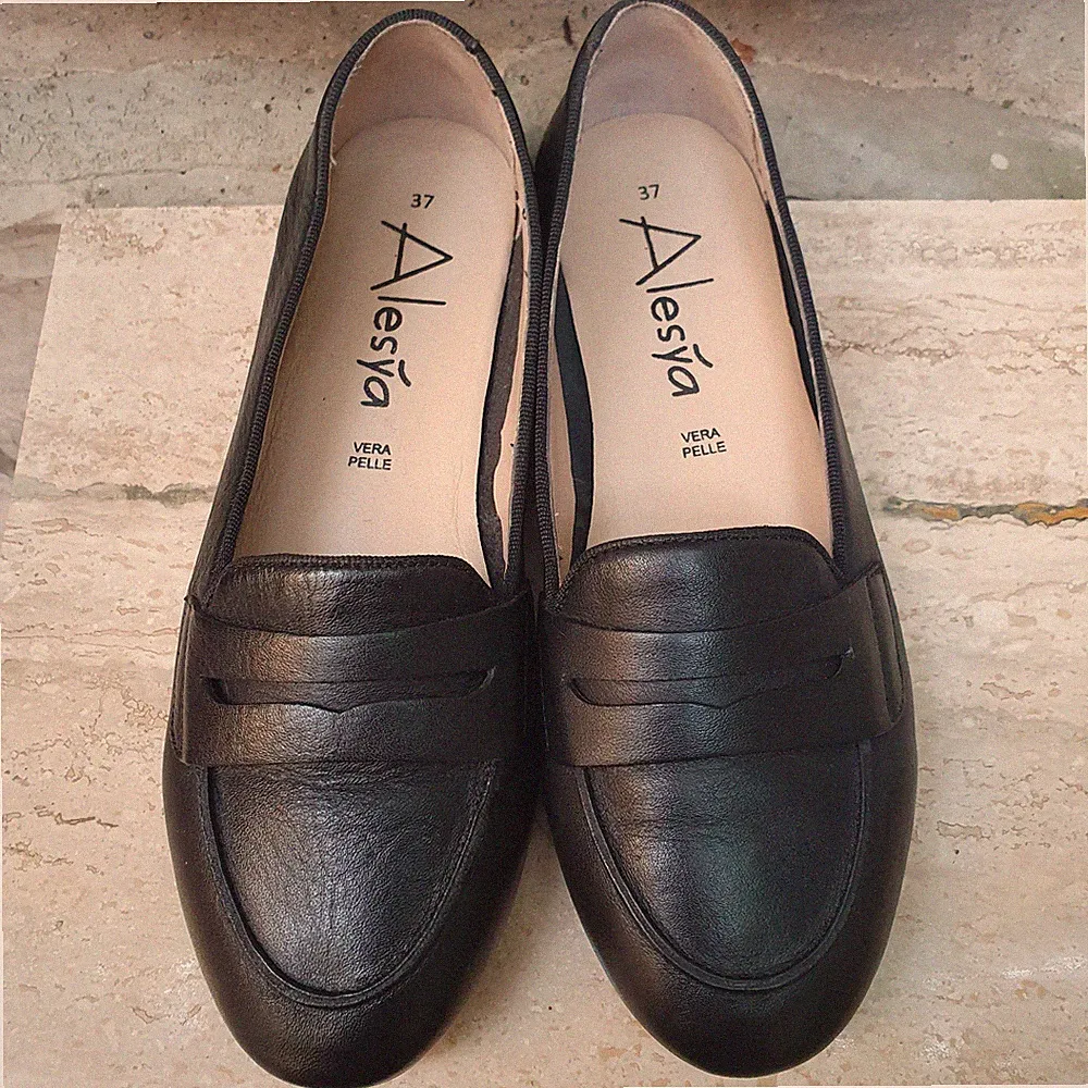 Halbschuhe Halbschuhe Damen Echtleder weich gefüttert ALESYA Gr.37 gebraucht