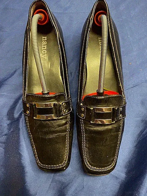 Halbschuhe Loafer Slipper Damen Gr. 40 WEite G schwarz Nancy