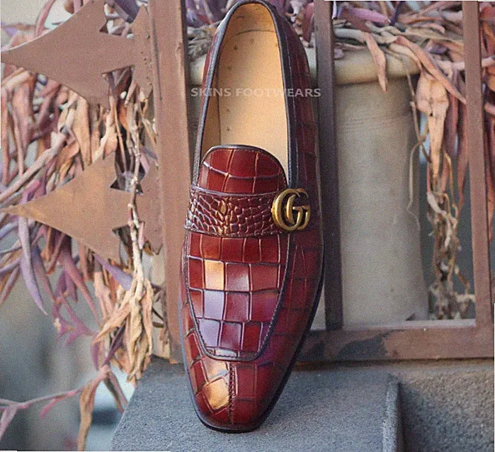 Handgefertigte angezogene Schuhe, Leder Halbschuhe Alligator-Print mit