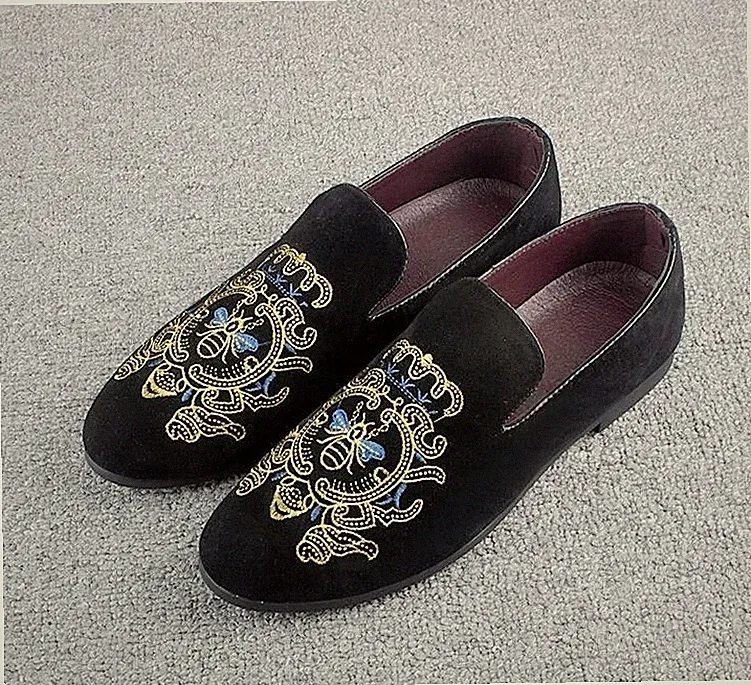 Handgefertigte bestickte schwarze Samt Leder Slipper Halbschuh Frühling Herren elegante Schuhe
