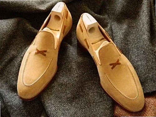 Handgefertigte Herren Party Beige Wildleder Leder Halbschuh Slipper Formell Elegant Freizeit Schuhe