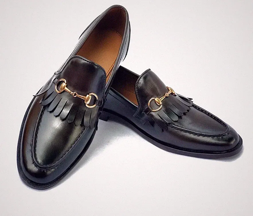 Handmade Men Black leather fringe loafer moccasins, Men black leather dress shoe