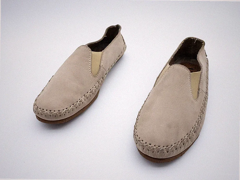 HAUGH Herren Slipper Loafer Halbschuh Freizeitschuh Gr 42 EU Art 23628-56