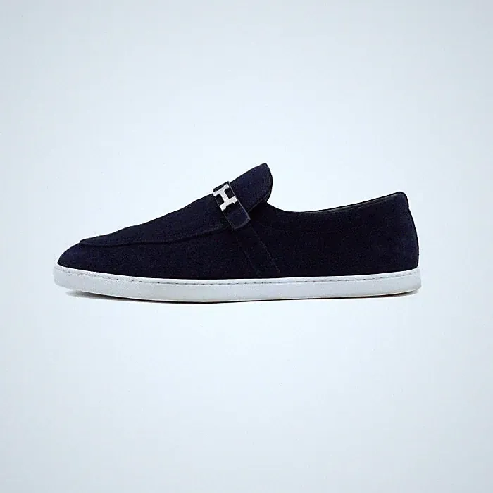Hermes Schweden Halbschuhe Marine mit silbernem Logo 152317366 [U]