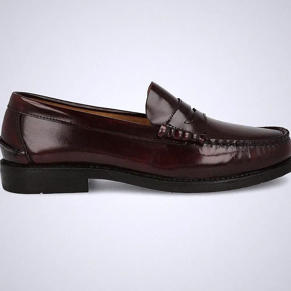 Herren Loafer Mokassin aus Leder Klassischer Herrenschuhe mit Maske und Quas...