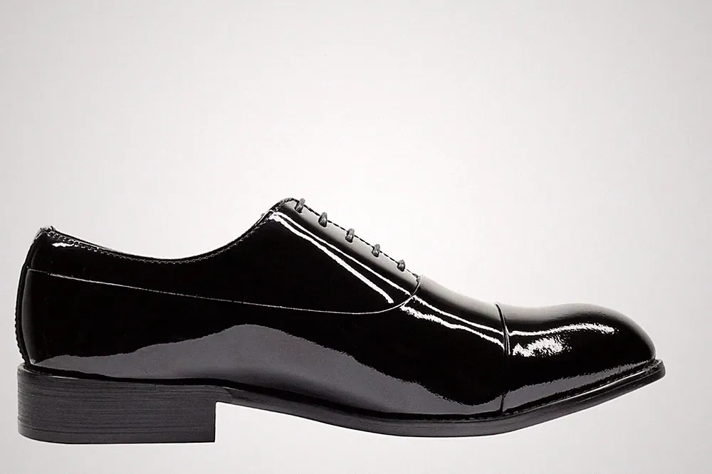 Herren Schwarz Lack Elegant Schuhe Handgefertigt Glänzend Echtleder Formell Oxford Schnürschuhe