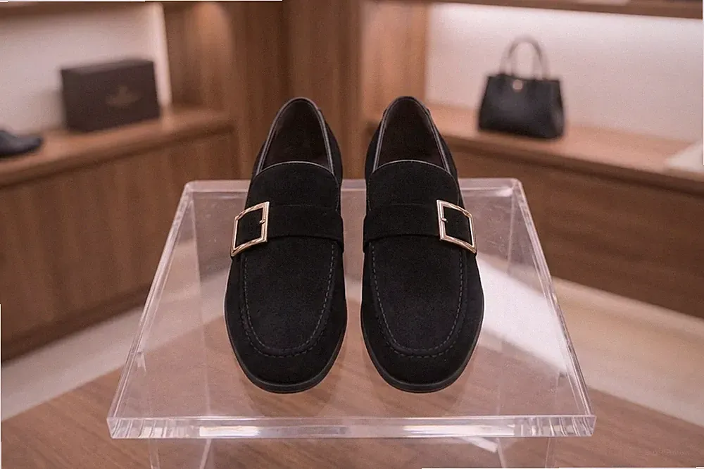 Herren Schwarz Wildleder Halbschuhe Gold Schnalle Slipper Elegant Schuhe Formell Hochzeit UK Größe