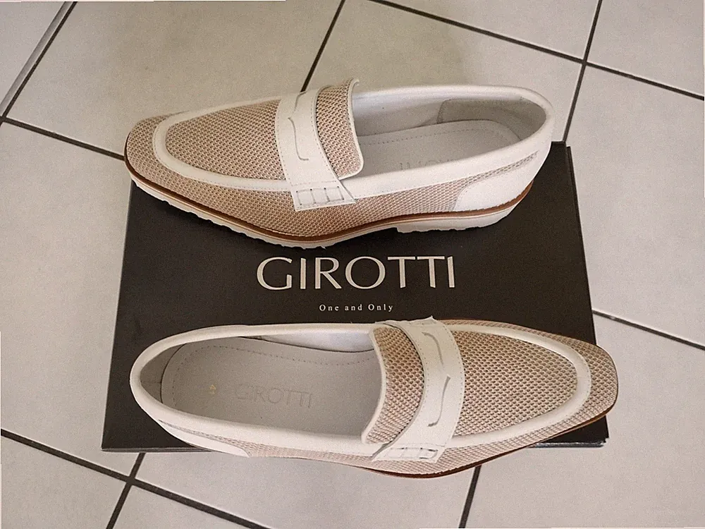 Herrenschuhe(Loafers) Gr. 41, neu, Farbe: beige/weiß