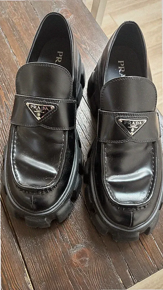 HERRENSCHUHE PRADA