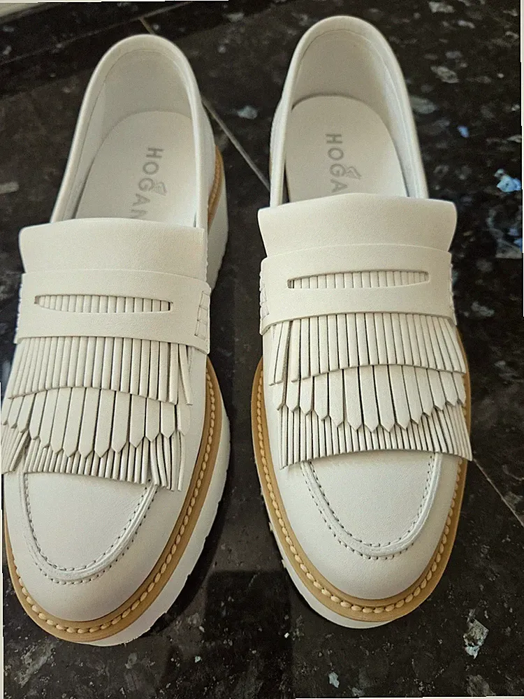 Hochwertige Mokassins Loafer Halbschuhe von Hogan weiß Gr. 36 Neu