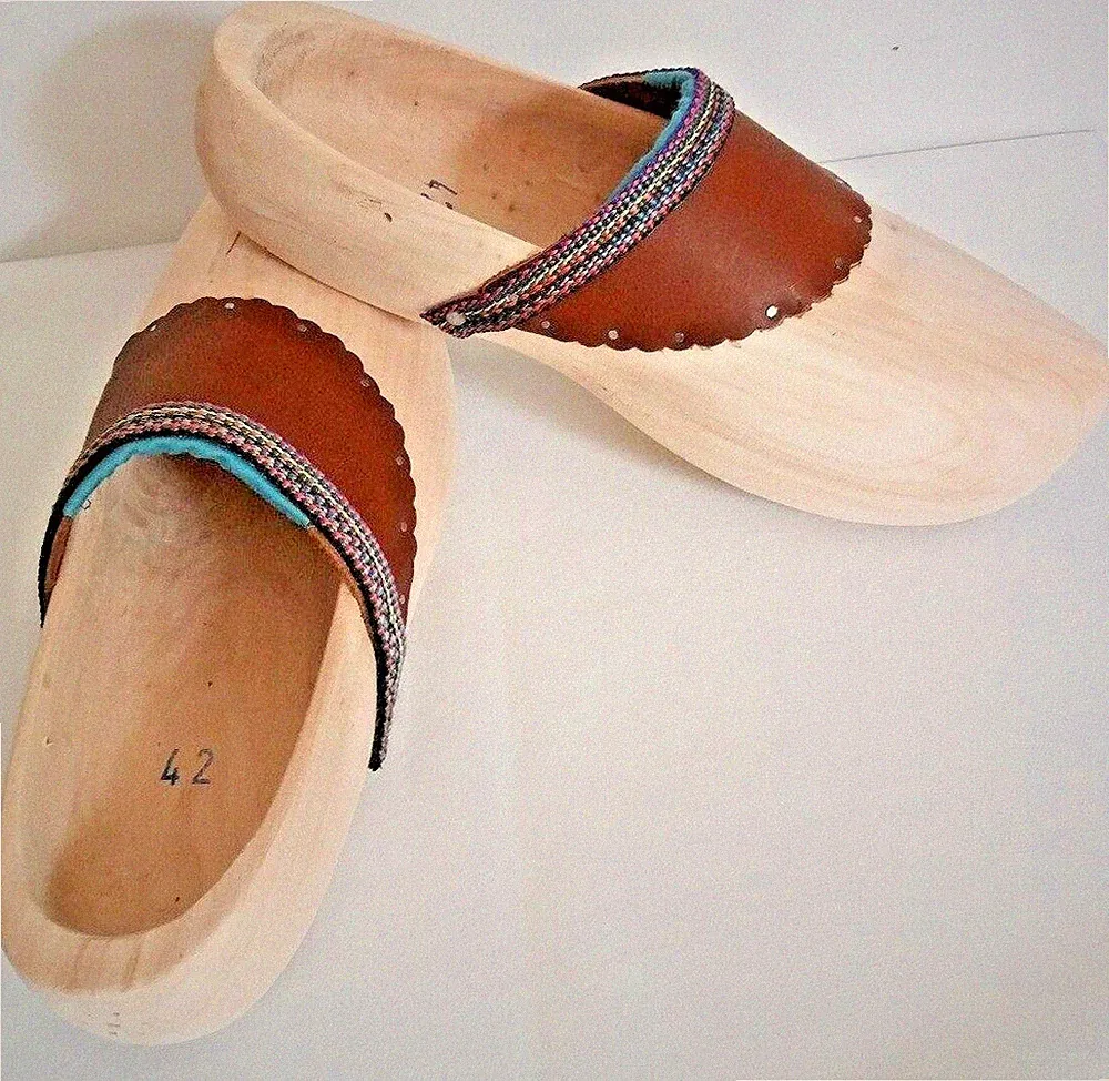 Holzschuhe *** Lederbesatz - Lederkissen ** Schuhgröße 20-50