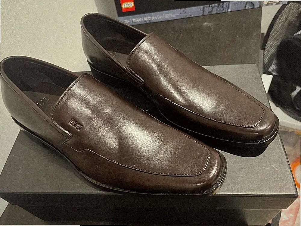 Hugo Boss Chesterfield Men's Medium Brown Leather Loafers 8.5 US