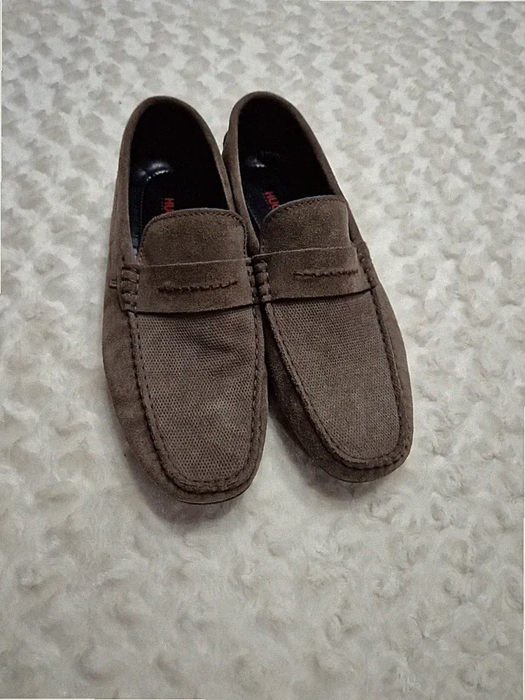 Hugo Boss Herren Schuhe 👞 Wildleder Mokassin Boss Slipper Logo Halbschuhe in Beige