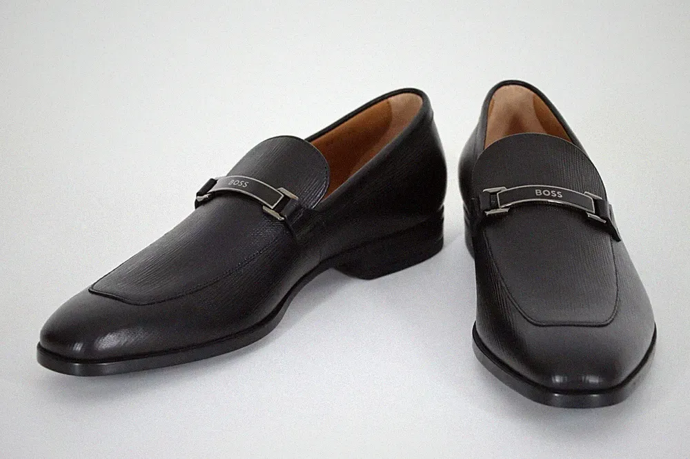 HUGO BOSS Loafers, Mod. Kensington_Loaf_prfw, Gr.42 / UK 8, Made in Italy, Black
