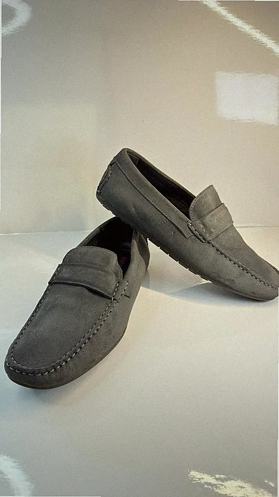 HUGO BOSS Men’s Suede Loafers – EU 42 / US 9