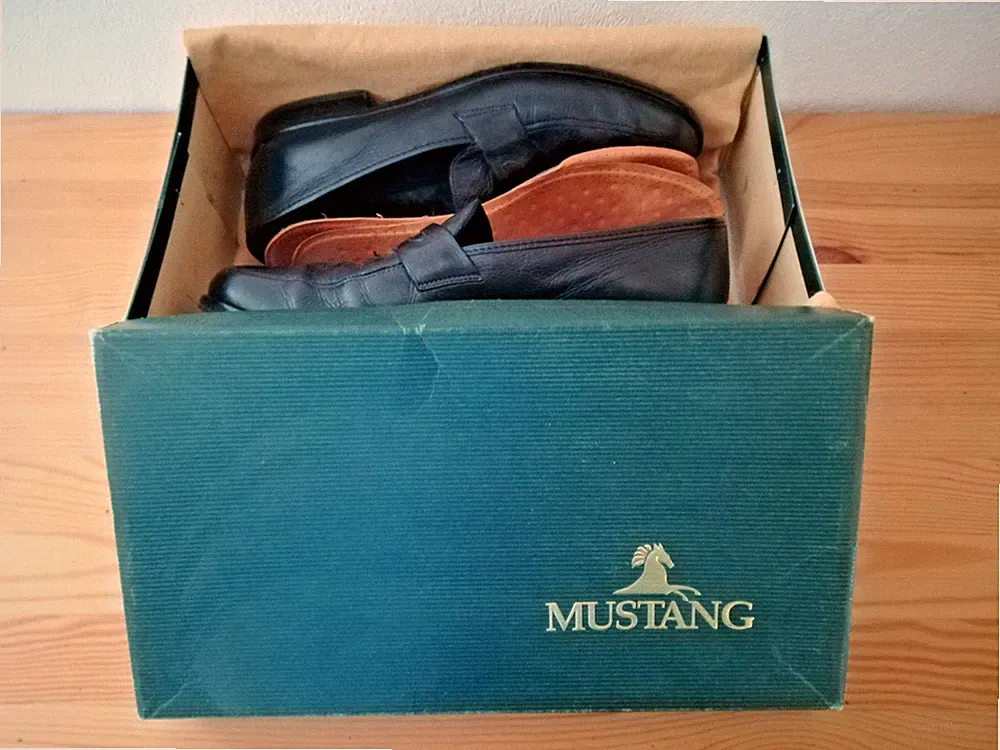 Italienische Mustang Halbschuhe Gr. 41 1/2