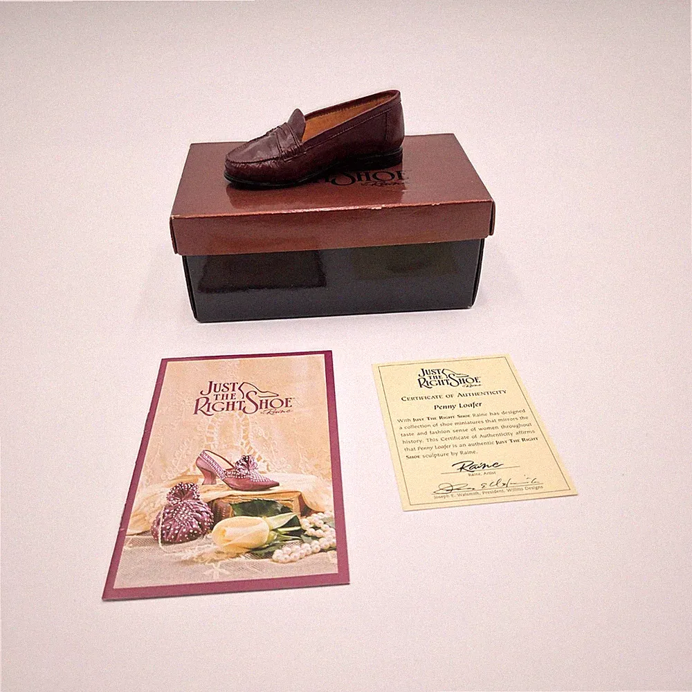 Just The Right Shoe by Raine Penny Loafer Mini Schuhkarton Zertifikat Broschüre 1999