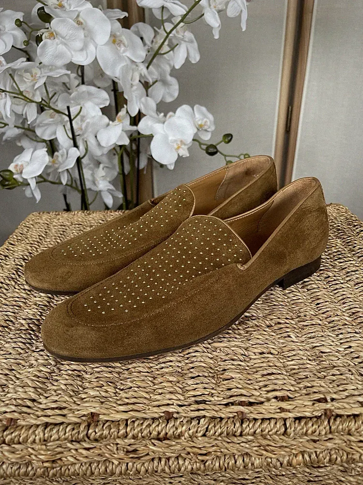 Kurt Geiger London Palermo hellbraune Wildleder Halbschuhe goldene Nieten UK 8