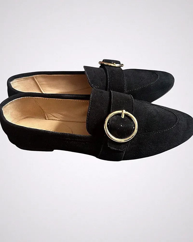 Kurt Geiger schwarze Wildleder-Halbschuhe mit goldener Schnalle Damen UK-Größe 4 gebraucht
